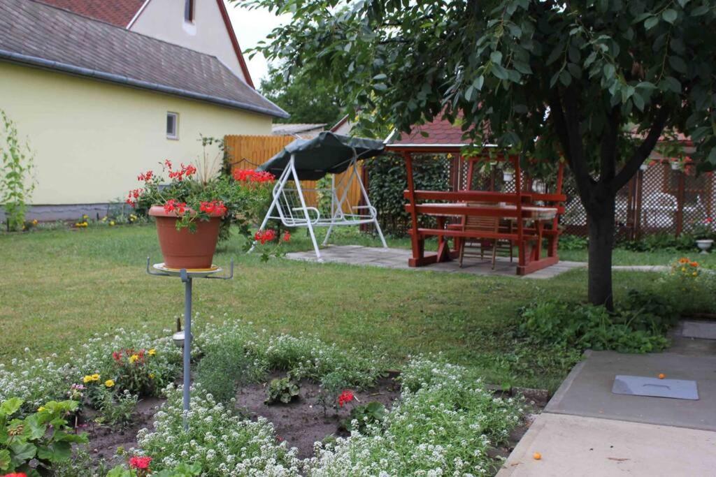 Balla Mama, Hajdúszoboszló Hajduszoboszlo Exterior foto