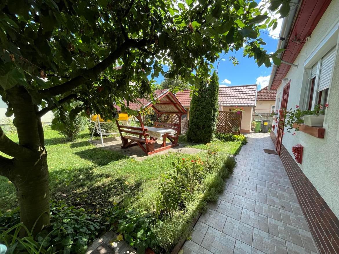 Balla Mama, Hajdúszoboszló Hajduszoboszlo Exterior foto
